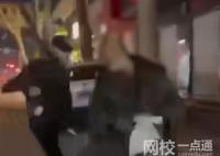 邢台男子背后飞踹拾荒老人 警方回应 为什么踹人？